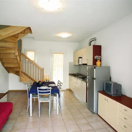 Apartment Wide For A Large Group In